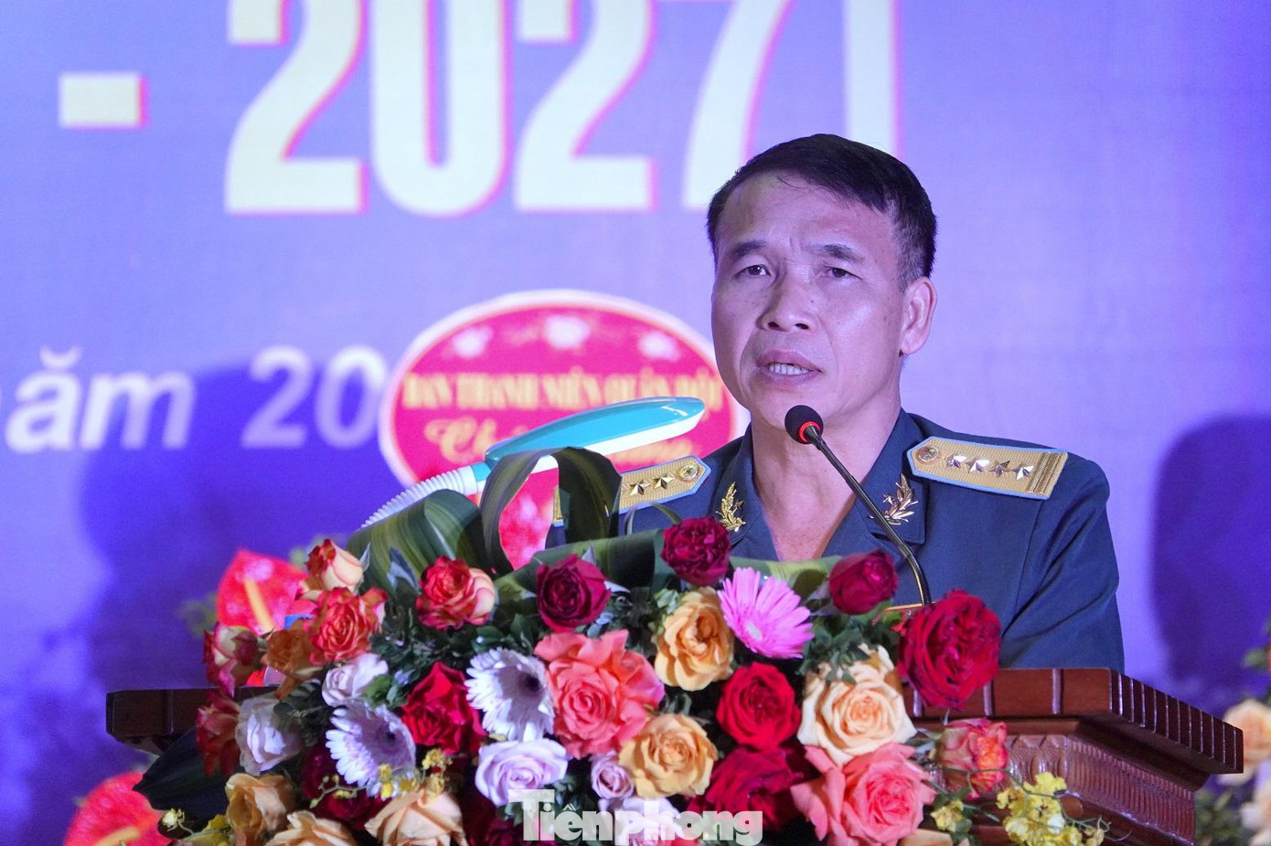 Đại tá Ngô Quốc Chung, Phó Chủ nhiệm Chính trị Quân chủng PK-KQ phát biểu chỉ đạo đại hội Đại tá Ngô Quốc Chung, Phó Chủ nhiệm Chính trị Quân chủng PK-KQ phát biểu chỉ đạo đại hội