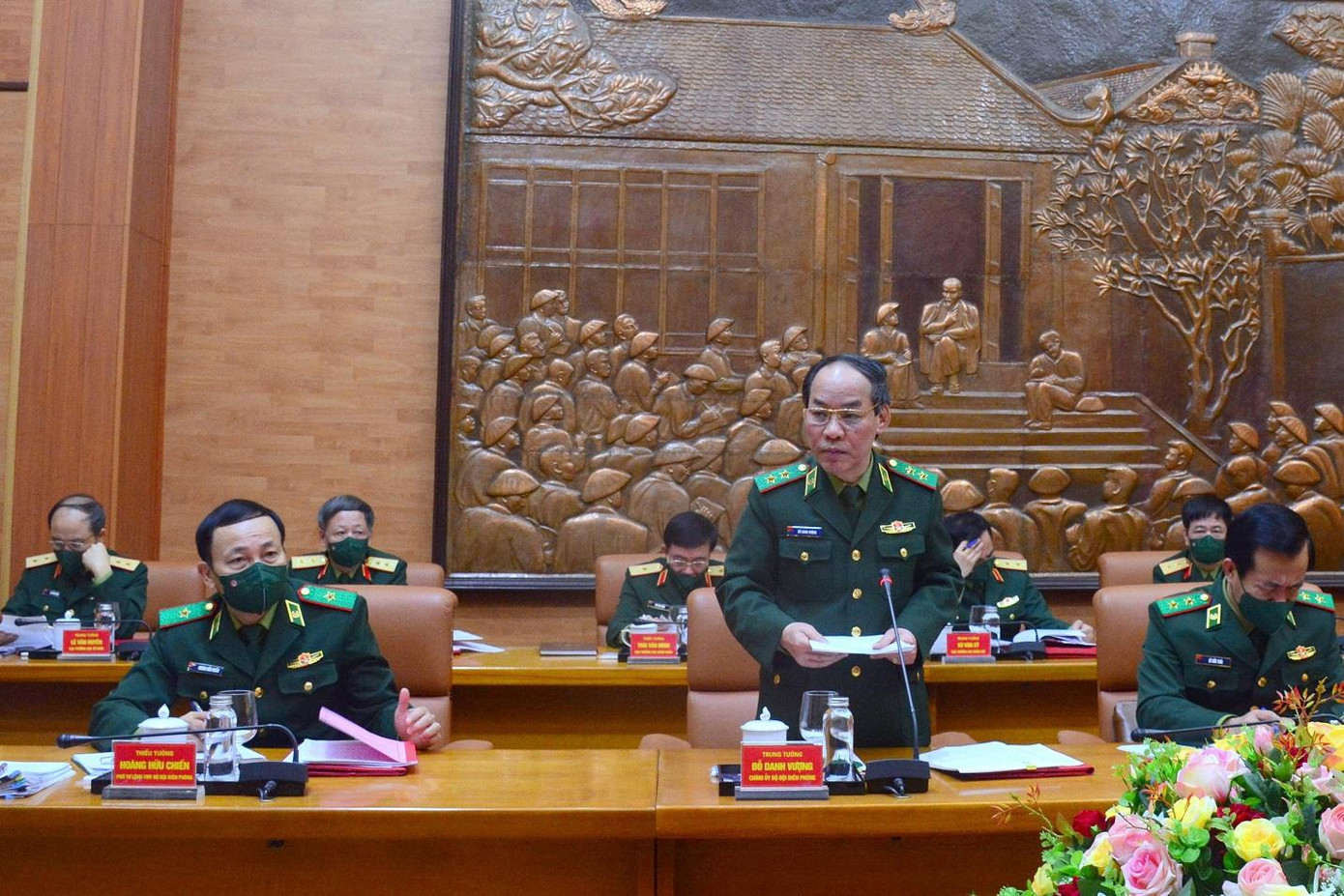 Trung tướng Đỗ Danh Vượng báo cáo với Ban Thường vụ Quân ủy Trung ương