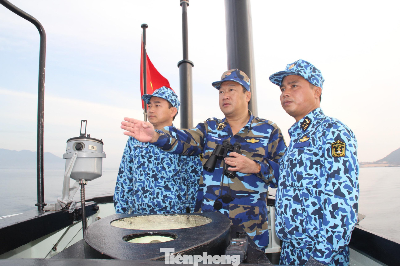 Lãnh đạo Quân chủng Hải quân kiểm tra công tác huấn luyện, sẵn sàng chiến đấu của Lữ đoàn 189 và tàu ngầm 183-TPHCM Lãnh đạo Quân chủng Hải quân kiểm tra công tác huấn luyện, sẵn sàng chiến đấu của Lữ đoàn 189 và tàu ngầm 183-TPHCM