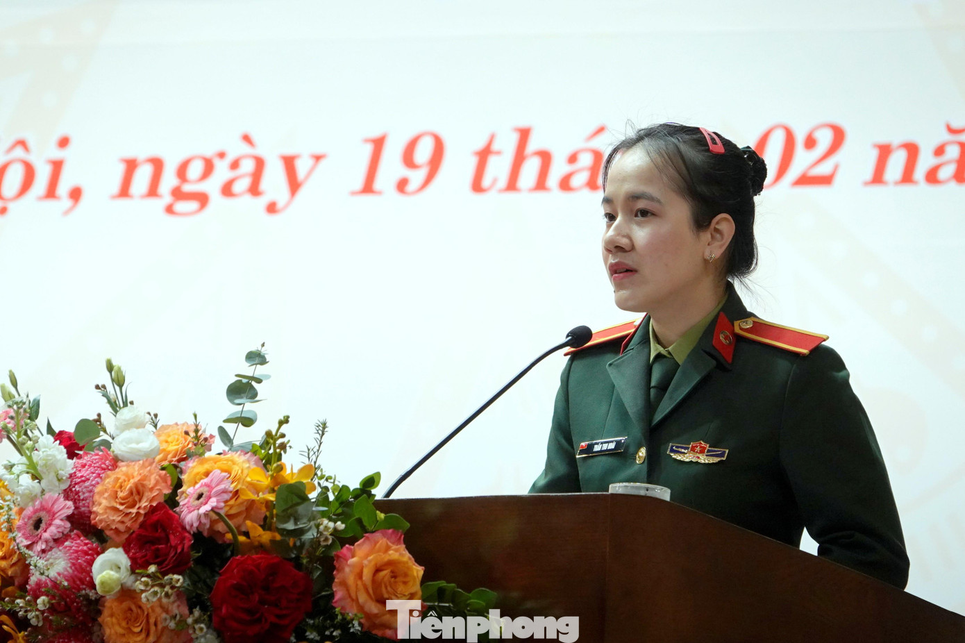 Học viên Trần Thu Hoài đại diện cho tuổi trẻ Học viện Quân y phát biểu hưởng ứng phong trào hiến máu tình nguyện năm 2022 do Tổng cục Chính trị phát động Học viên Trần Thu Hoài đại diện cho tuổi trẻ Học viện Quân y phát biểu hưởng ứng phong trào hiến máu tình nguyện năm 2022 do Tổng cục Chính trị phát động