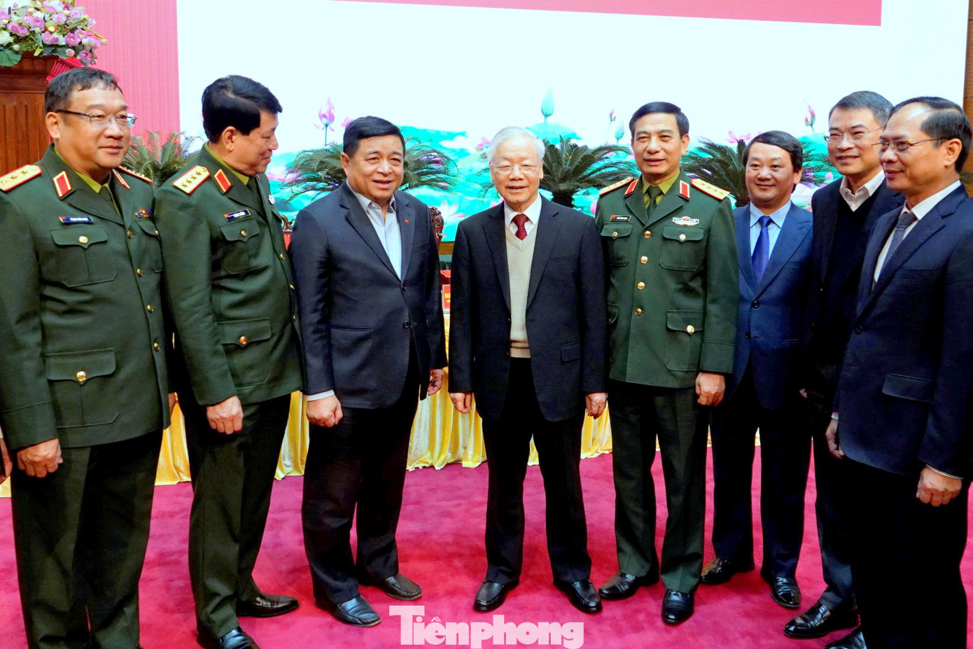 Tổng Bí thư Nguyễn Phú Trọng cùng các đại biểu dự hội nghị (Ảnh: Nguyễn Minh). Tổng Bí thư Nguyễn Phú Trọng cùng các đại biểu dự hội nghị (Ảnh: Nguyễn Minh).