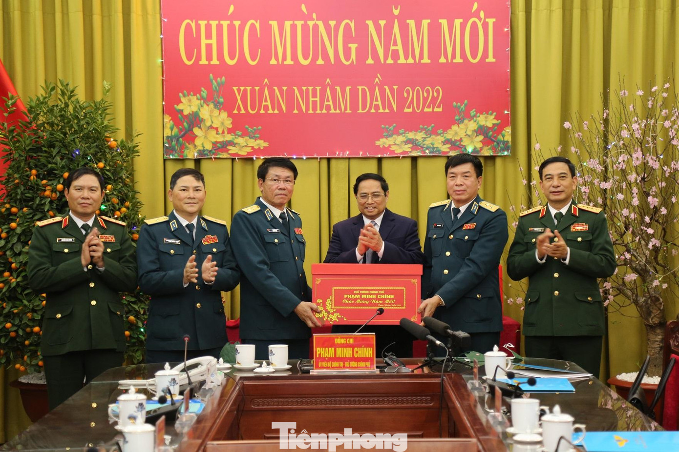 Thủ tướng Phạm Minh Chính chúc Tết cán bộ, chiến sĩ Quân chủng PK-KQ Thủ tướng Phạm Minh Chính chúc Tết cán bộ, chiến sĩ Quân chủng PK-KQ