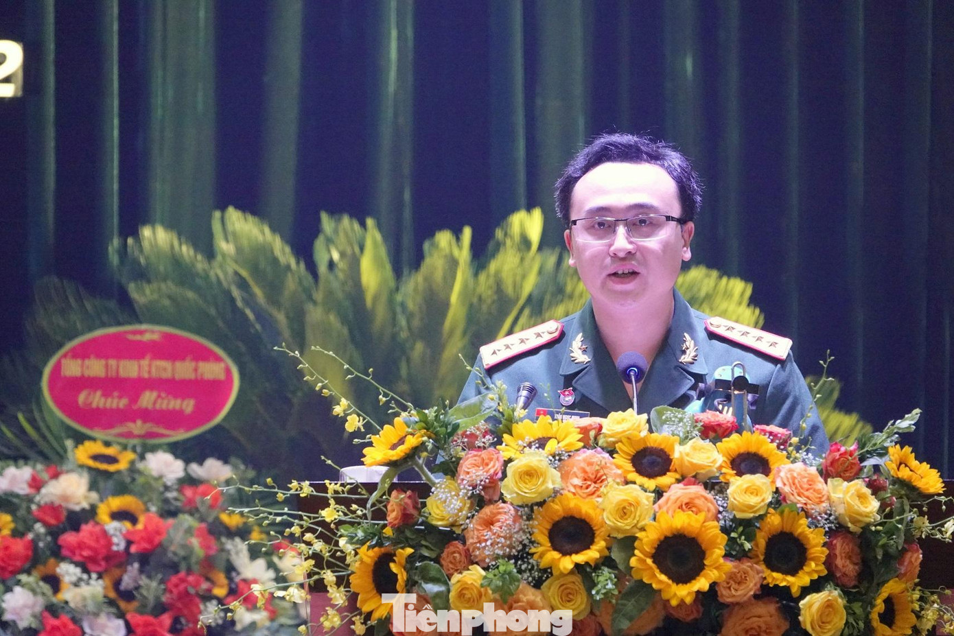 Đại úy Trần Ngọc Minh, Bí thư Đoàn cơ sở Nhà máy Z121 (nhiệm kỳ 2017-2022) phát biểu tại đại hội. Đại úy Minh tiếp tục được đại hội bầu là Bí thư Đoàn cơ sở Nhà máy Z121 (nhiệm kỳ 2022-2027). Đại úy Trần Ngọc Minh, Bí thư Đoàn cơ sở Nhà máy Z121 (nhiệm kỳ 2017-2022) phát biểu tại đại hội. Đại úy Minh tiếp tục được đại hội bầu là Bí thư Đoàn cơ sở Nhà máy Z121 (nhiệm kỳ 2022-2027).