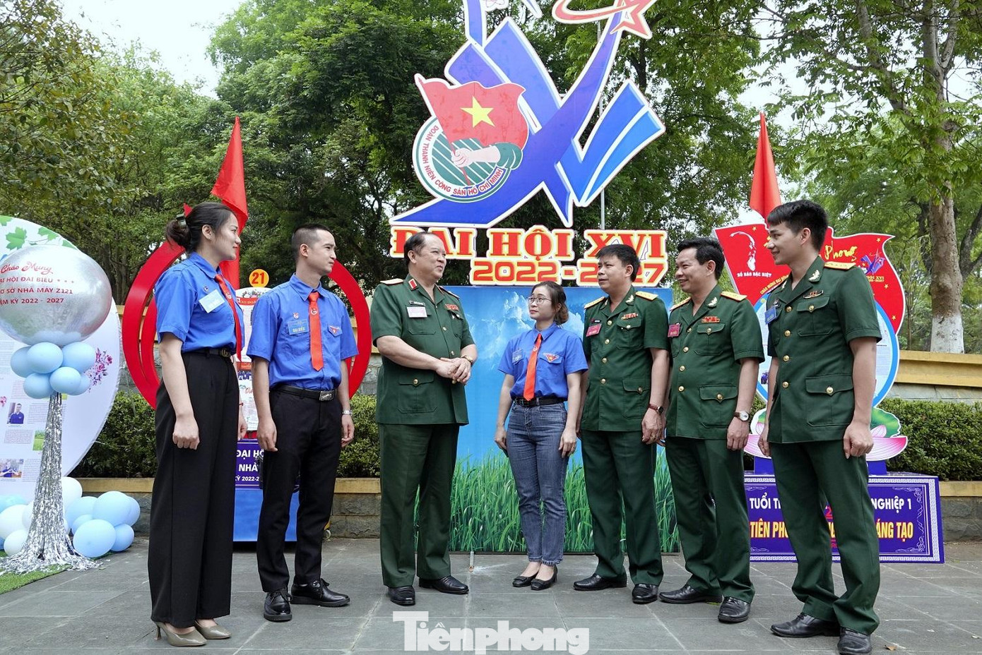 Lãnh đạo Tổng cục CNQP và Ban Thanh niên Quân đội trao đổi với các đại biểu về dự đại hội Lãnh đạo Tổng cục CNQP và Ban Thanh niên Quân đội trao đổi với các đại biểu về dự đại hội