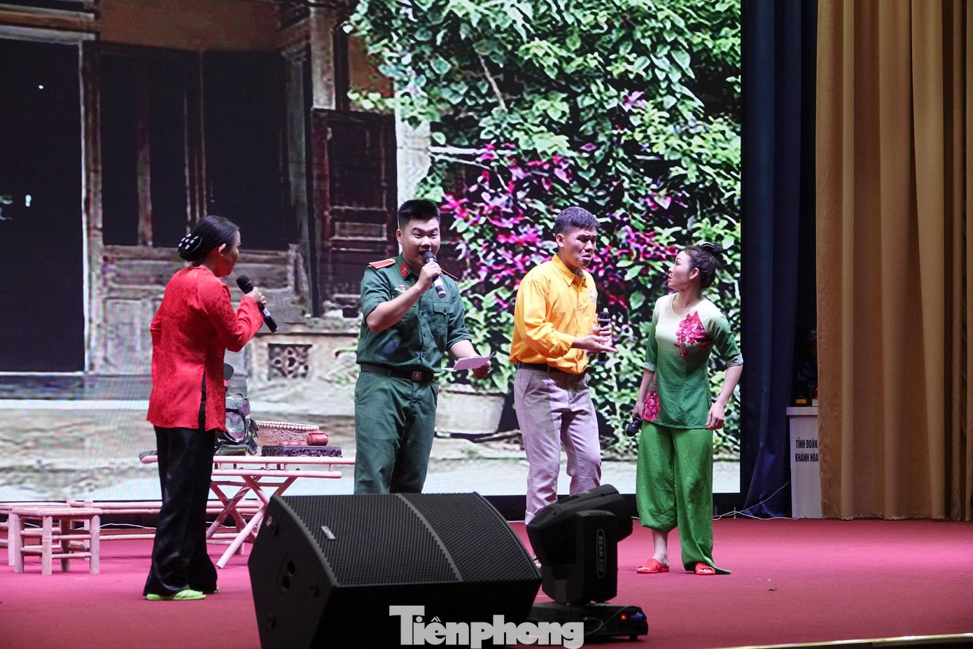 Các tiểu phẩm do ĐVTN các đơn vị thể hiện tại hội thi đã thể hiện những thông điệp sâu sắc về văn hóa giao thông