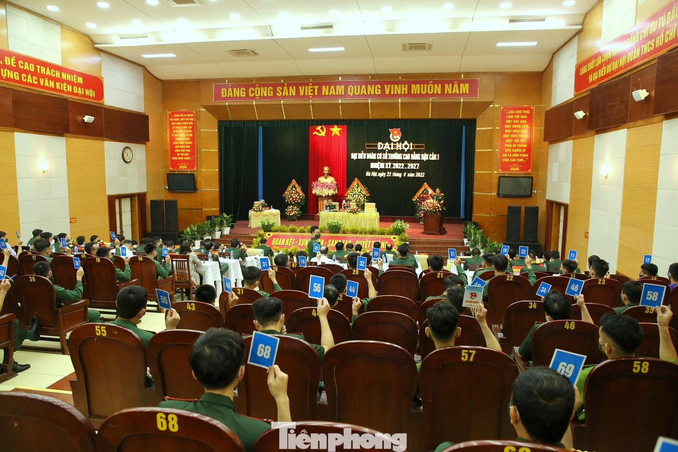 Quang cảnh đại hội Quang cảnh đại hội