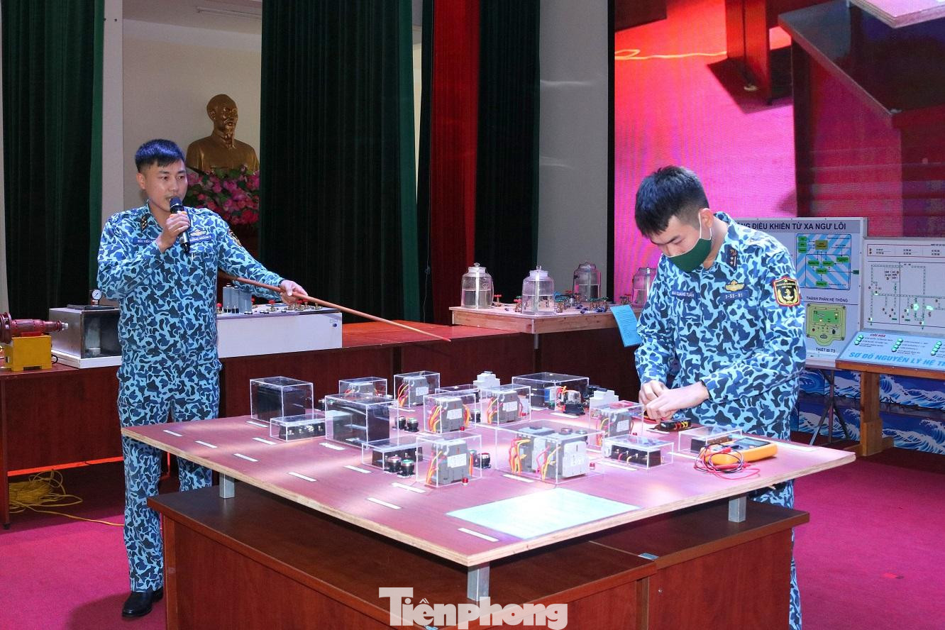 Tuổi trẻ Chi đoàn Kíp 9 tham gia thi sáng kiến, cải tiến kỹ thuật Tuổi trẻ Chi đoàn Kíp 9 tham gia thi sáng kiến, cải tiến kỹ thuật