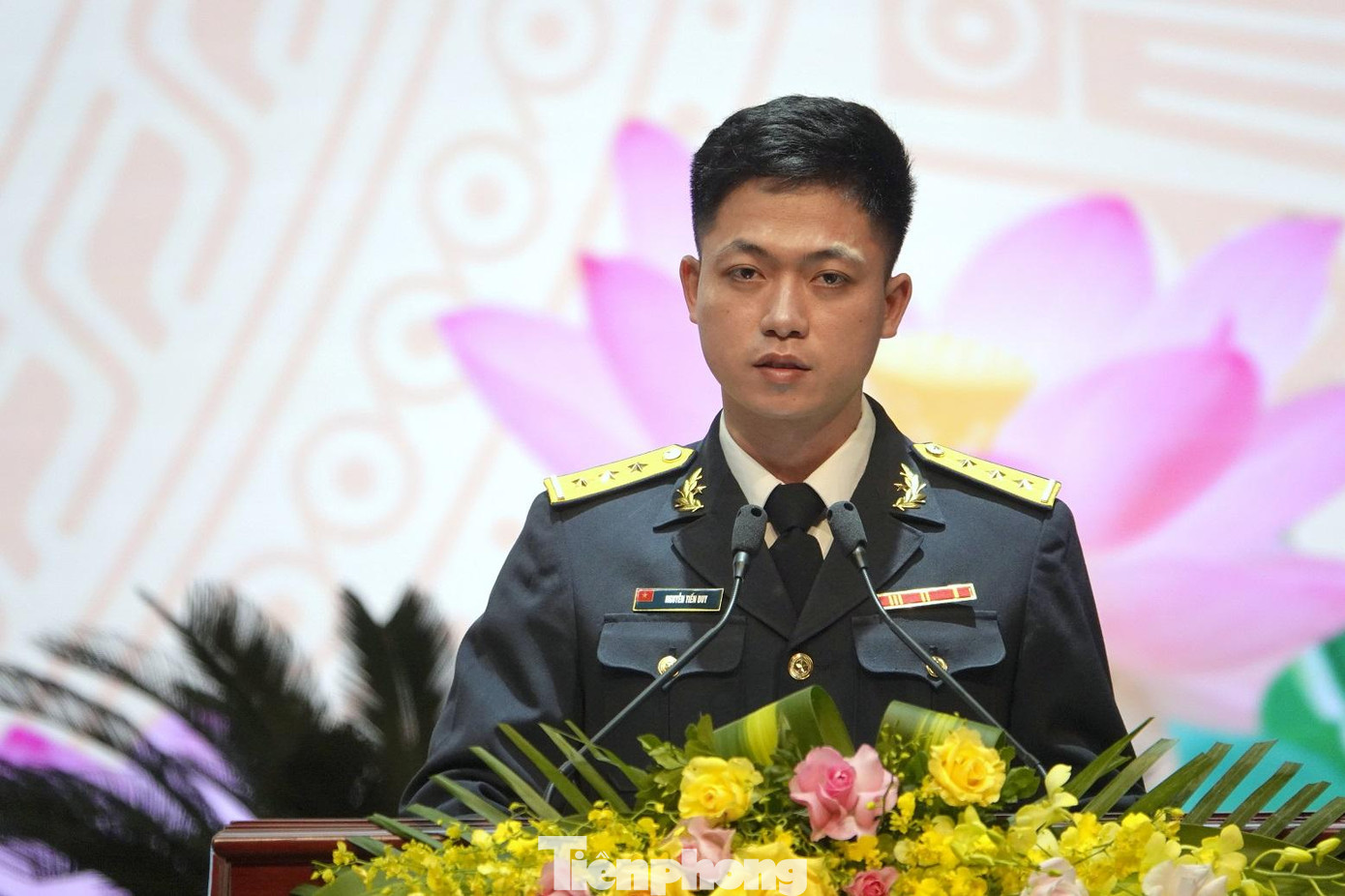 Thượng úy Nguyễn Tiến Duy. Ảnh: Nguyễn Minh Thượng úy Nguyễn Tiến Duy. Ảnh: Nguyễn Minh