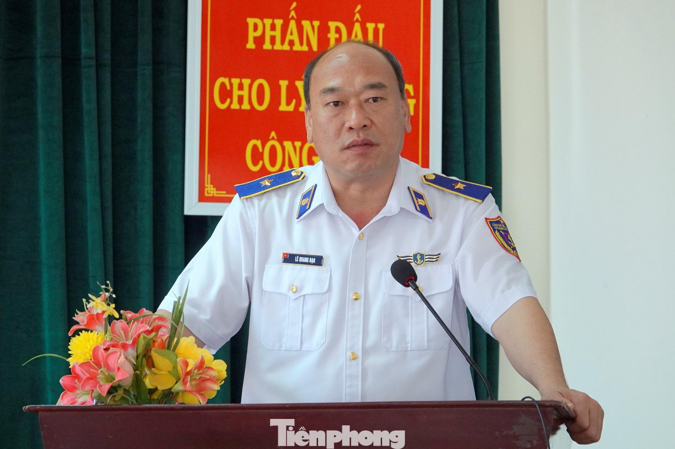 Thiếu tướng Lê Quang Đạo phát biểu tại cuộc làm việc với hai Hải đội 401 và 422 thuộc Vùng CSB 4, sáng 16/1. Ảnh: Nguyễn Minh Thiếu tướng Lê Quang Đạo phát biểu tại cuộc làm việc với hai Hải đội 401 và 422 thuộc Vùng CSB 4, sáng 16/1. Ảnh: Nguyễn Minh