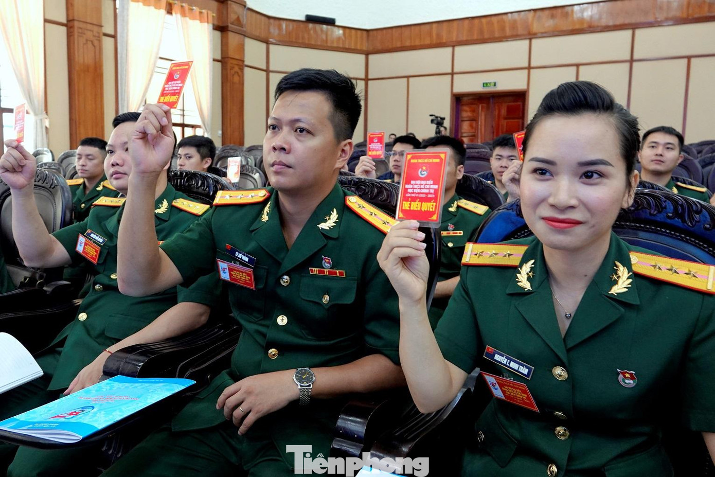 Biểu quyết tại đại hội Biểu quyết tại đại hội