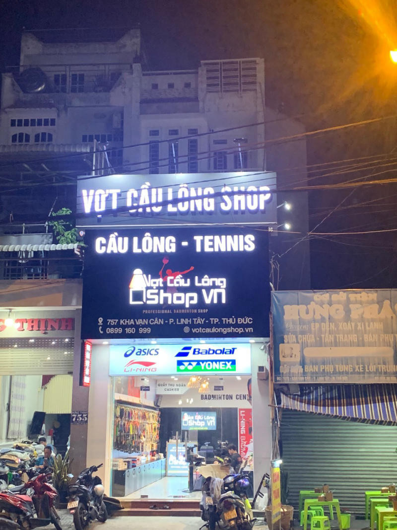 Vợt Cầu Lông Shop thường xuyên tổ chức các chương trình khuyến mãi hấp dẫn Vợt Cầu Lông Shop thường xuyên tổ chức các chương trình khuyến mãi hấp dẫn