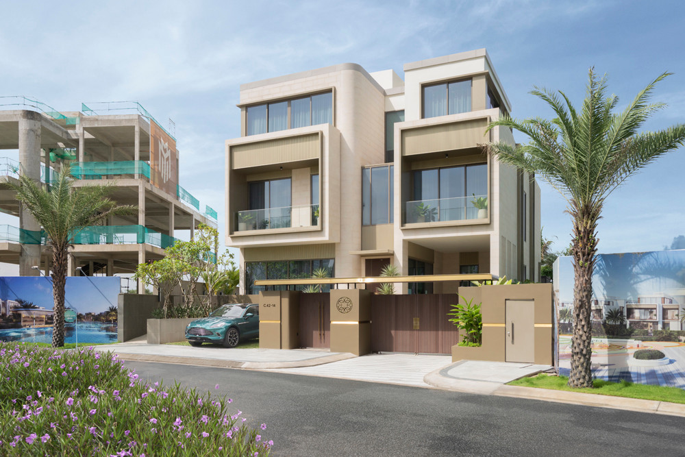 Để ốp 1 viên đá lên mặt tiền mất 1 giờ đồng hồ và huy động 4-5 người thợ tay nghề cao. Riêng phần tường cong mất đến 1 tháng để hoàn thiện thay vì chỉ nửa ngày đối với những bức tường phẳng tại các ngôi nhà thông thường. Để ốp 1 viên đá lên mặt tiền mất 1 giờ đồng hồ và huy động 4-5 người thợ tay nghề cao. Riêng phần tường cong mất đến 1 tháng để hoàn thiện thay vì chỉ nửa ngày đối với những bức tường phẳng tại các ngôi nhà thông thường.