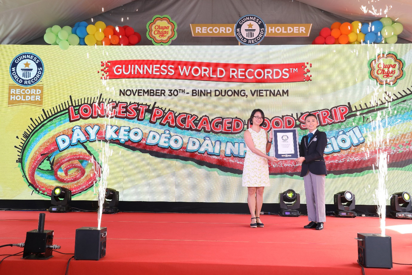 Không chỉ ghi dấu ấn khó quên với hàng triệu người tiêu dùng Việt, sự kiện đặc biệt này còn đánh dấu cột mốc kỷ niệm 65 năm ra đời của thương hiệu Chupa Chups trên toàn cầu.