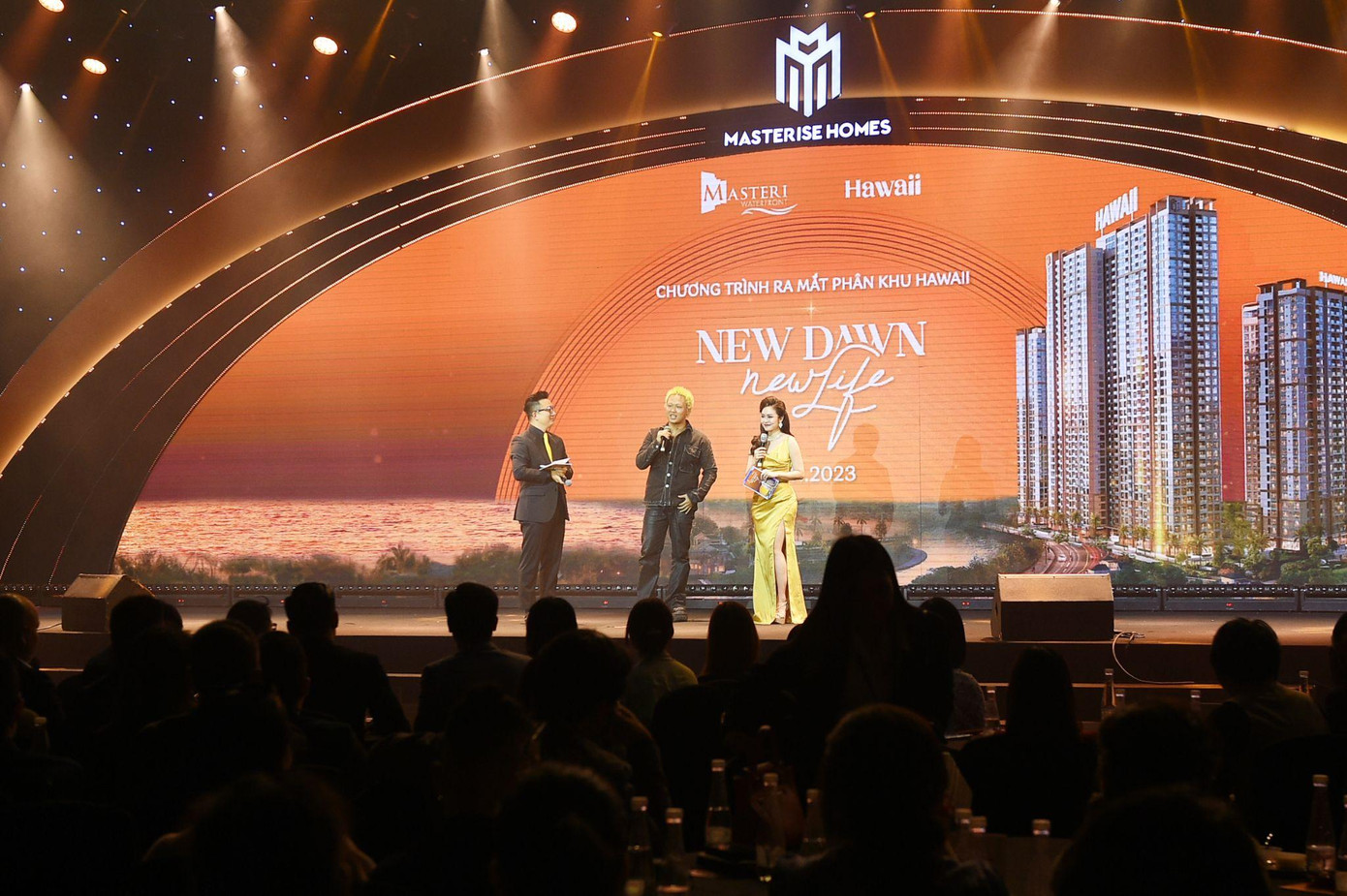 Đạo diễn trẻ Phương Vũ chia sẻ tại sự kiện “New Dawn, New Life” - ra mắt phân khu Hawaii - Masteri Waterfront.