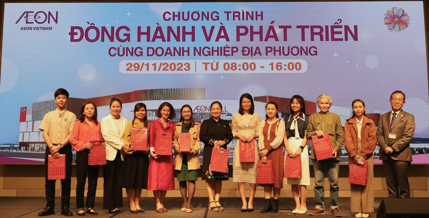 Các doanh nghiệp địa phương ở Huế và các vùng lân cận đánh giá cao chương trình “Đồng hành và phát triển cùng doanh nghiệp địa phương” do AEON Việt Nam tổ chức Các doanh nghiệp địa phương ở Huế và các vùng lân cận đánh giá cao chương trình “Đồng hành và phát triển cùng doanh nghiệp địa phương” do AEON Việt Nam tổ chức