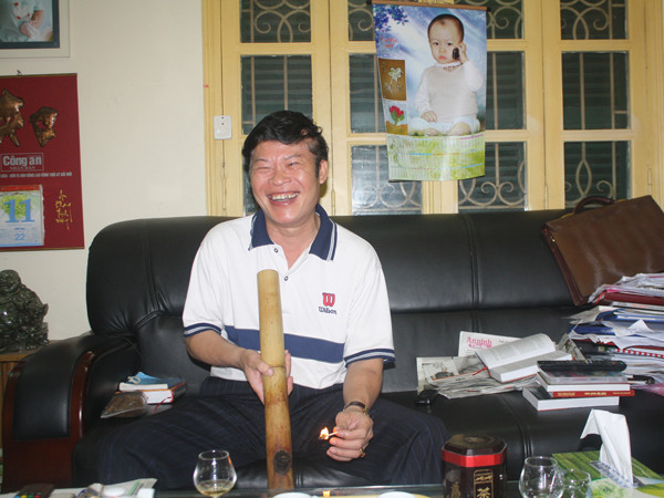 Tổng biên tập Hữu ước: Tôi sống hồn nhiên như cay cỏ