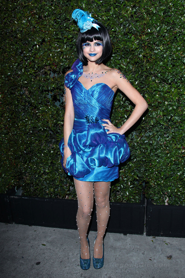 Ngôi sao tuổi teen Selena Gomez và bộ cánh vô cùng ấn tượng