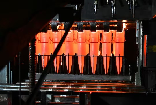 Dây chuyền sản xuất đạn dược tại nhà máy Scranton. Ảnh: Washington Post