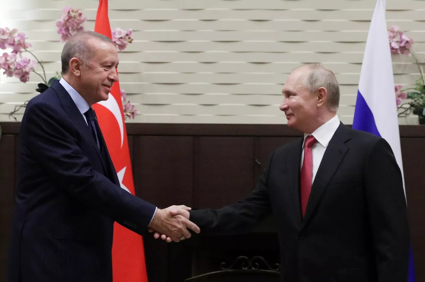 Tổng thống Thổ Nhĩ Kỳ Recep Tayyip Erdogan và Tổng thống Nga Vladimir Putin. Ảnh: Sputnik Tổng thống Thổ Nhĩ Kỳ Recep Tayyip Erdogan và Tổng thống Nga Vladimir Putin. Ảnh: Sputnik