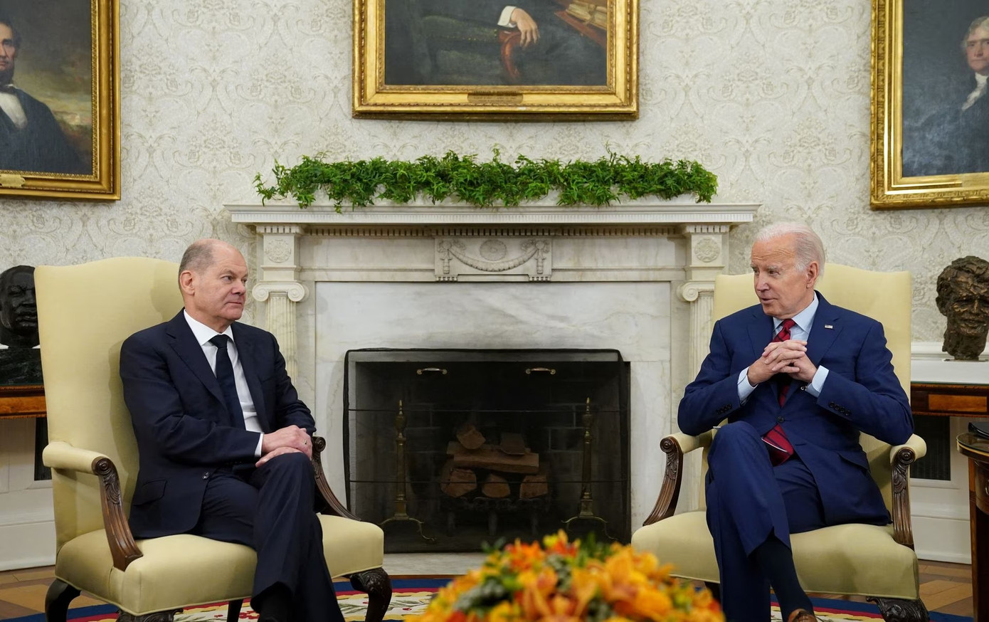Tổng thống Mỹ Biden và Thủ tướng Đức Scholz trong cuộc gặp tại Nhà Trắng hôm 3/3. Ảnh: Reuters