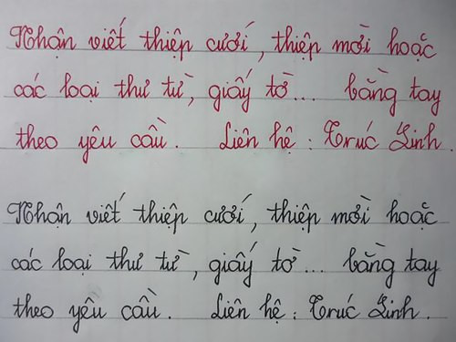 Không chỉ viết thiệp cưới thuê, nhiều sinh viên hay những người đã đi làm vẫn tranh thủ thời gian để viết thư hộ, viết thư tay, viết hồ sơ xin việc... Ảnh: Trúc Linh.
