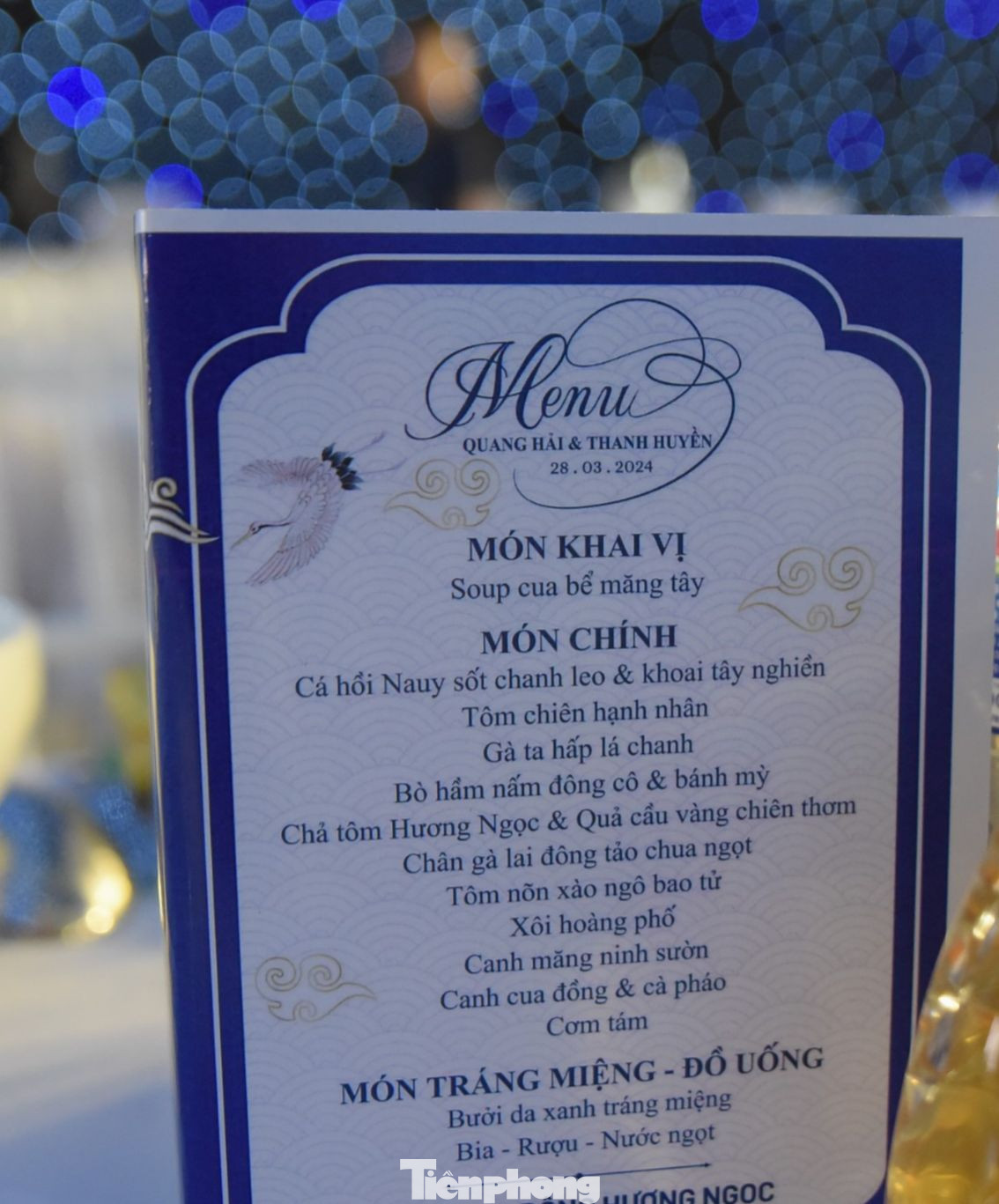 Thực đơn trong tiệc cưới chính của Quang Hải chiều 28/3. Ảnh: Đức Nguyễn.