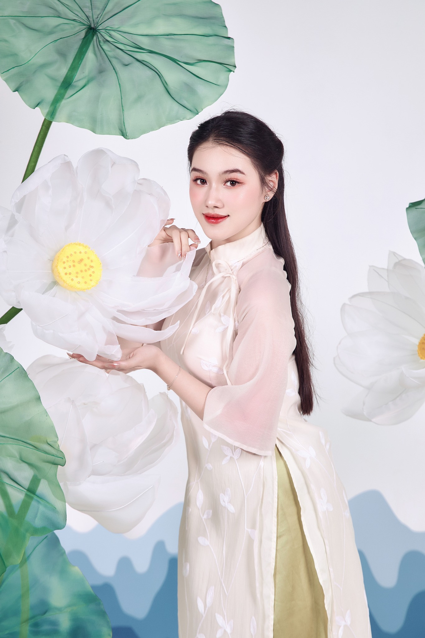 Ngô Thị Thanh Vân (SBD 50), khoa Quản lý Văn hóa Nghệ thuật. Ngô Thị Thanh Vân (SBD 50), khoa Quản lý Văn hóa Nghệ thuật.