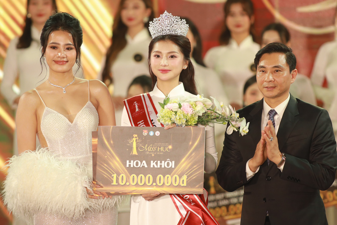 Chung cuộc, vương miện Hoa khôi Đại học Văn hóa Hà Nội thuộc về thí sinh Trần Thị Khánh Linh (SBD 24). Ngôi vị Á khôi 1 được trao cho thí sinh Ngô Thị Thanh Vân (SBD 50) và Á khôi 2 là thí sinh Nguyễn Minh Châu (SBD 55).