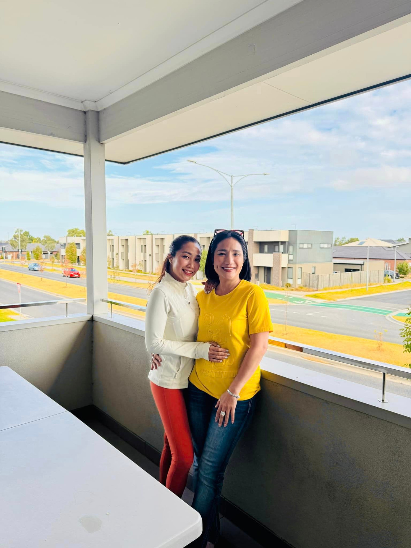 MC Cát Tường tới thăm nhà Ốc Thanh Vân ở Australia.