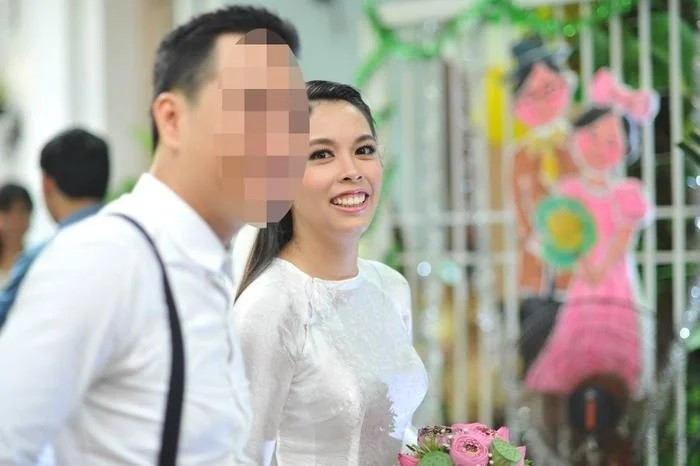 Ngọc Mai thừa nhận từng tổ chức đám cưới với người cũ trước khi đến với Quốc Nghiệp.