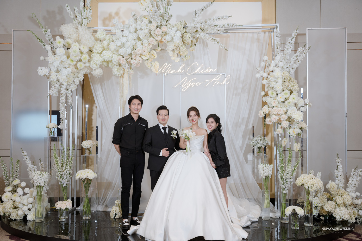 Dàn sao dự tiệc cưới Ngọc Anh. Ảnh: Nupakachi Wedding.