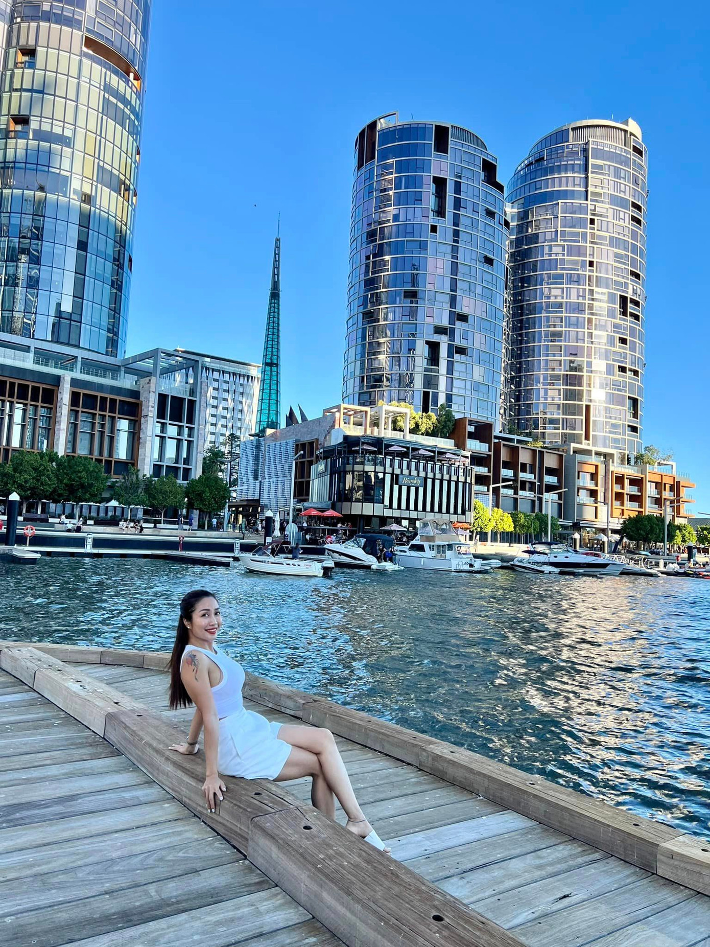 Một số hình ảnh của Ốc Thanh Vân tại Australia.