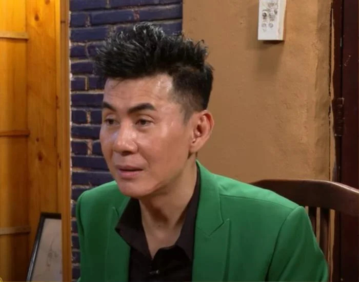 Ca sĩ Đoan Trường.