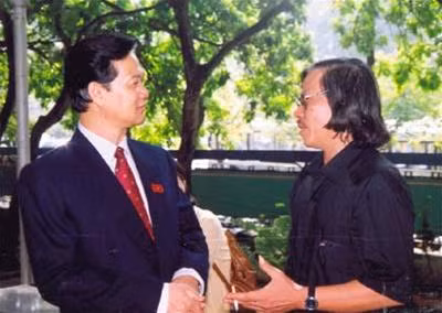 Với Phó Thủ Tướng Nguyễn Tấn Dũng