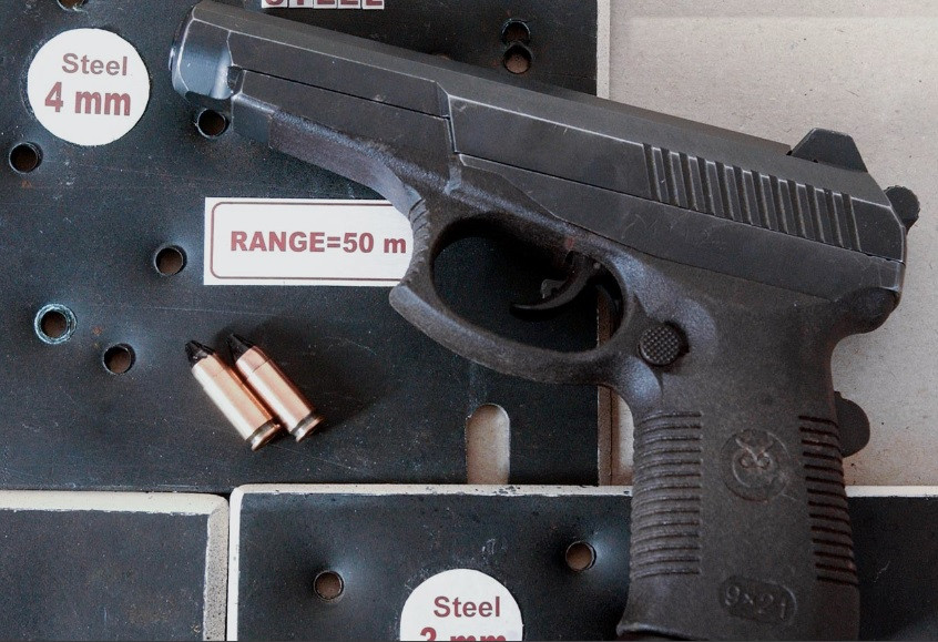 Súng ngắn SR-1 Vektor mà vệ sĩ của tổng thống Nga thường dùng. Ảnh: Russian Beyond. Súng ngắn SR-1 Vektor mà vệ sĩ của tổng thống Nga thường dùng. Ảnh: Russian Beyond.