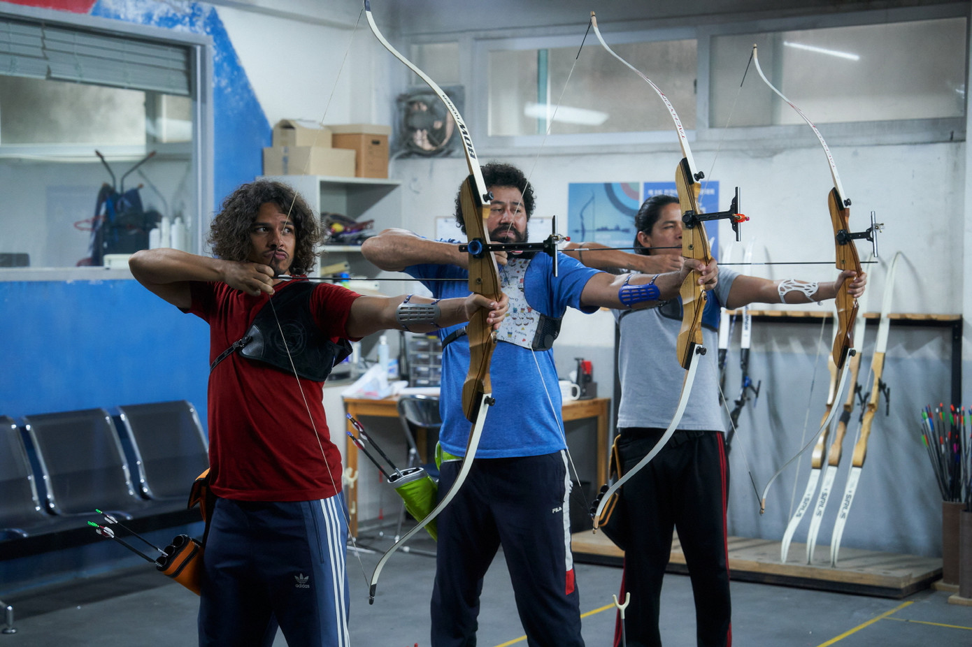 Phim chứa nhiều yếu tố tôn vinh môn bắn cung - một trong những niềm tự hào của thể thao Hàn Quốc.