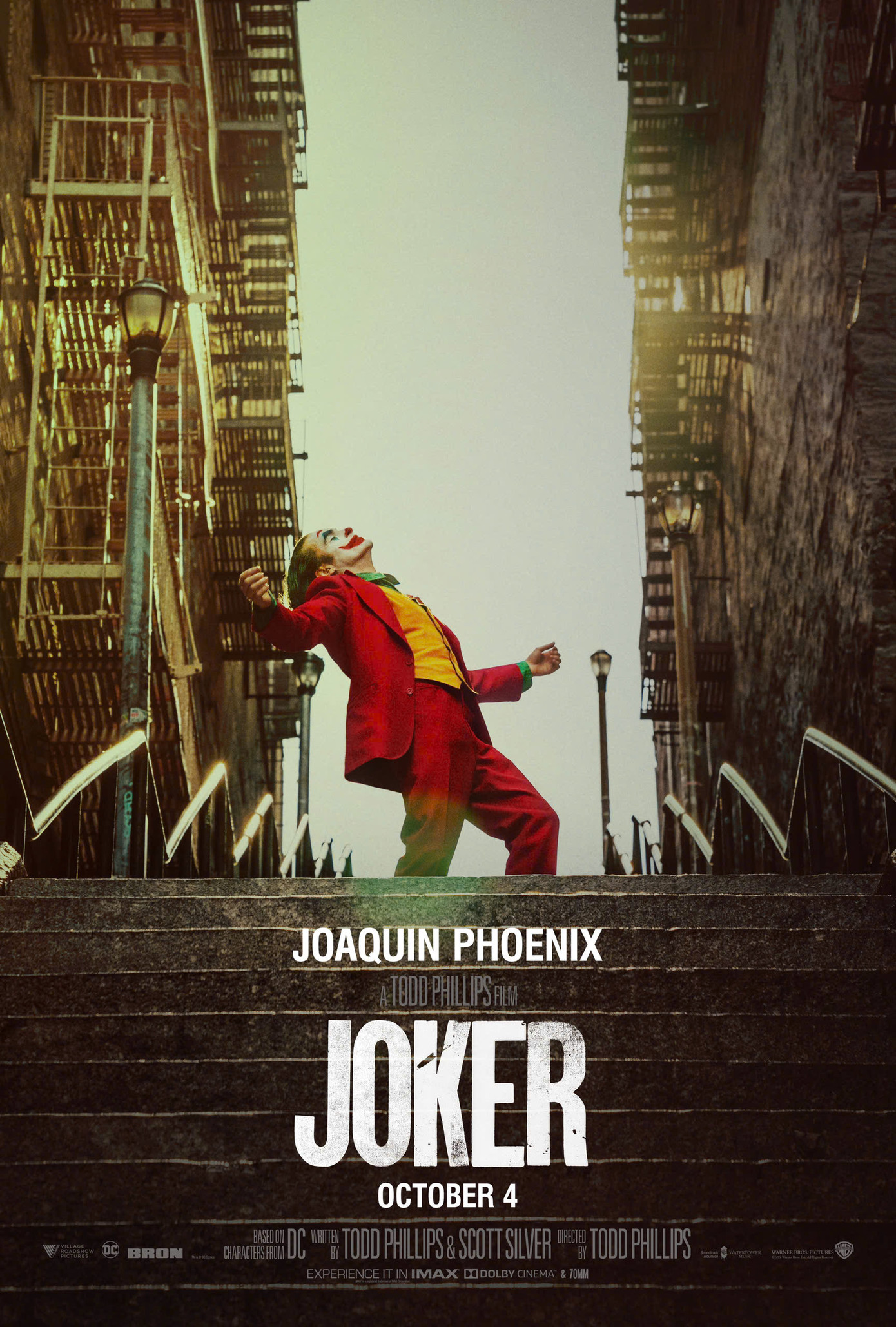 Joker (2019) và The Batman (2022) là hai tác phẩm chịu ảnh hưởng rõ rệt nhất từ phong cách làm phim của Nolan tại DC.