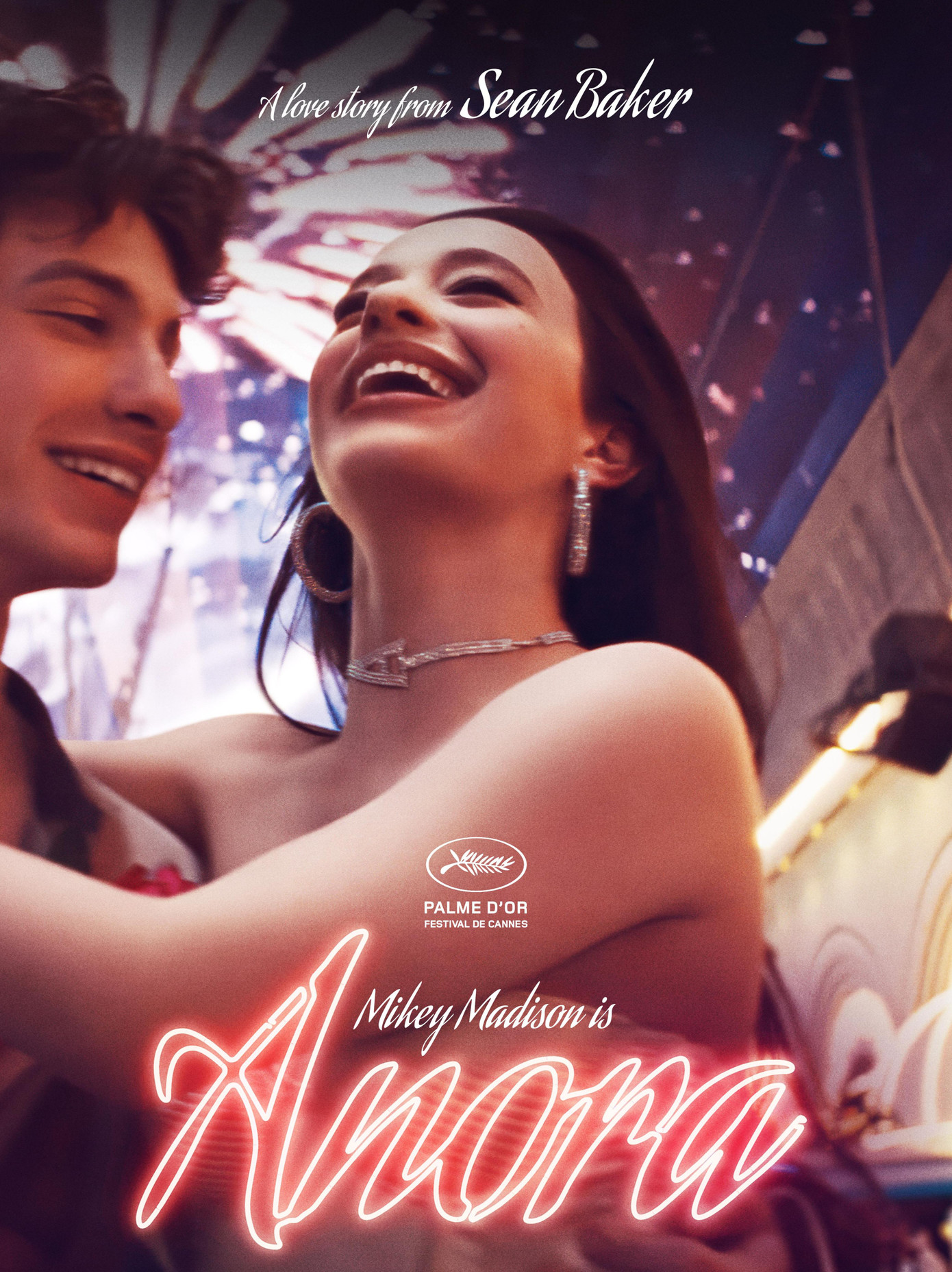 Giữa làn sóng tranh luận, nhiều ý kiến cho rằng nội dung phim đã đi quá giới hạn giữa nghệ thuật và sự tính dục hóa. Giữa làn sóng tranh luận, nhiều ý kiến cho rằng nội dung phim đã đi quá giới hạn giữa nghệ thuật và sự tính dục hóa.