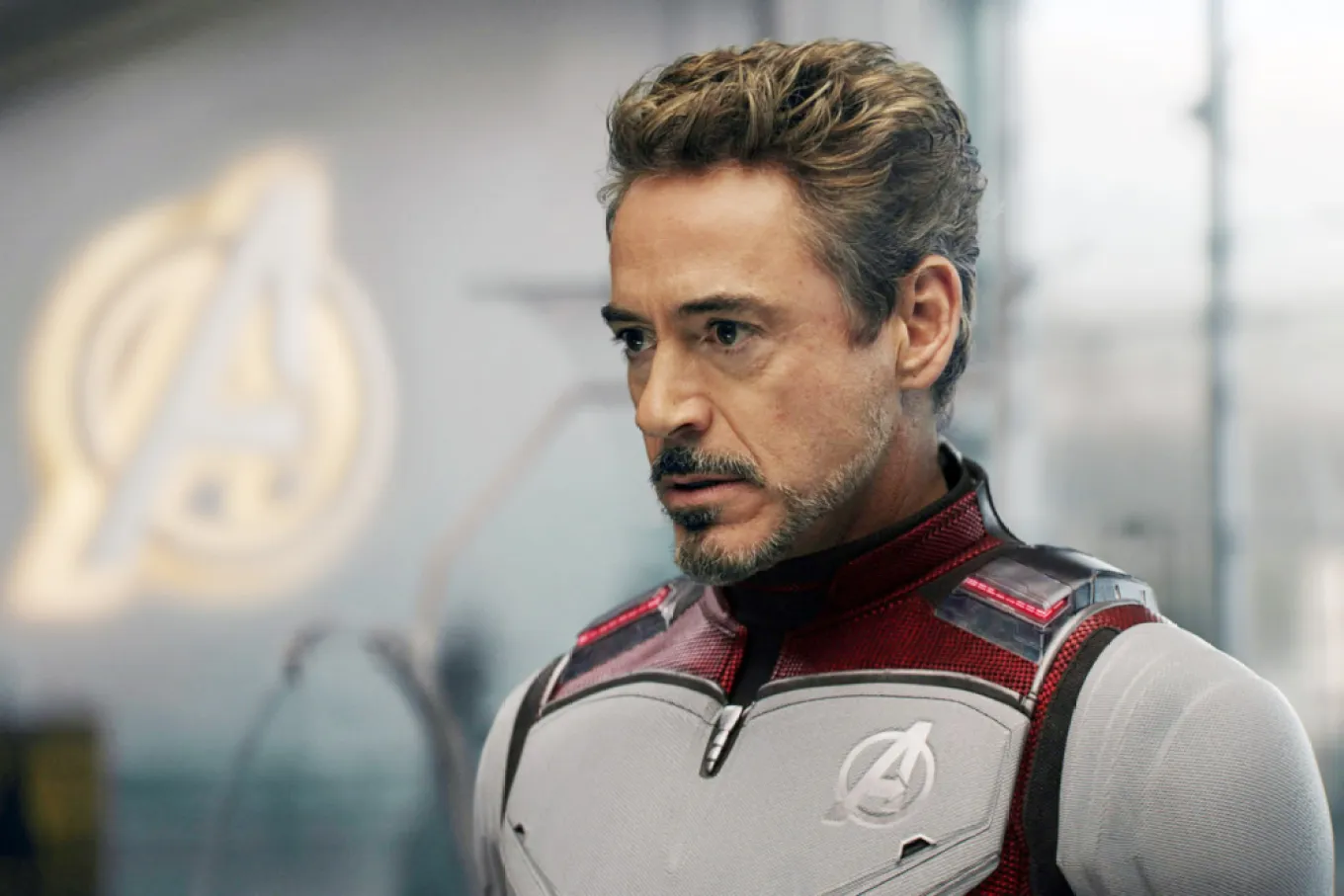 Robert Downey Jr. sẽ trở lại với Vũ trụ điện ảnh Marvel với vai trò hoàn toàn mới. Robert Downey Jr. sẽ trở lại với Vũ trụ điện ảnh Marvel với vai trò hoàn toàn mới.