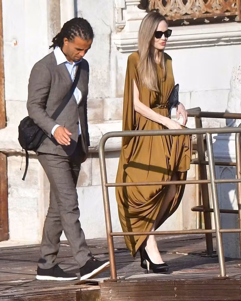 Angelina Jolie và Akala tại Venice tháng 8/2024. Ảnh: Backgrid