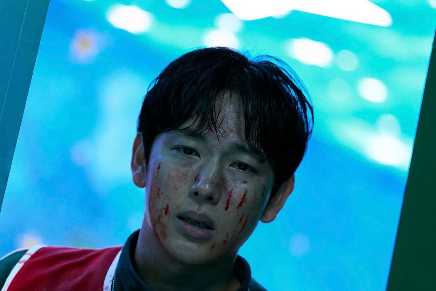 Yim Si Wan hóa thân Myung Gi, người chơi số 333, trong mùa 3 của “Squid Game”. Ảnh: Netflix Yim Si Wan hóa thân Myung Gi, người chơi số 333, trong mùa 3 của “Squid Game”. Ảnh: Netflix