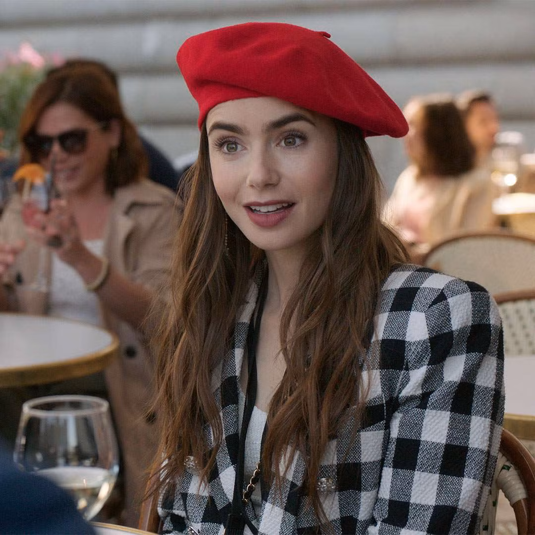 Cuộc sống của cô nàng Emily sẽ "vui nhộn, nhiều khám phá mới hơn".