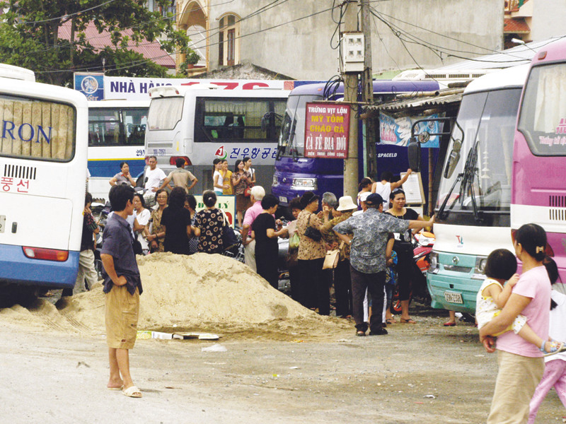 Một trạm dừng chân tư nhân trên Quốc lộ 1A, đoạn Hà Nội - Ninh Bình. Ảnh: Phạm Yên. Một trạm dừng chân tư nhân trên Quốc lộ 1A, đoạn Hà Nội - Ninh Bình. Ảnh: Phạm Yên
