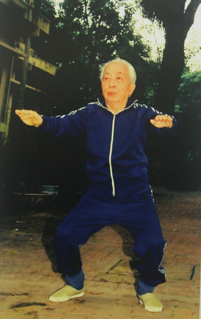 Đại tướng tập thể dục buổi sáng