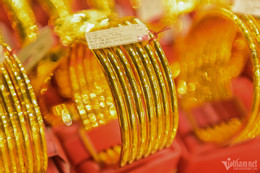 Giá vàng vẫn xu hướng đi lên. Ảnh: Nguyễn Huế Giá vàng vẫn xu hướng đi lên. Ảnh: Nguyễn Huế