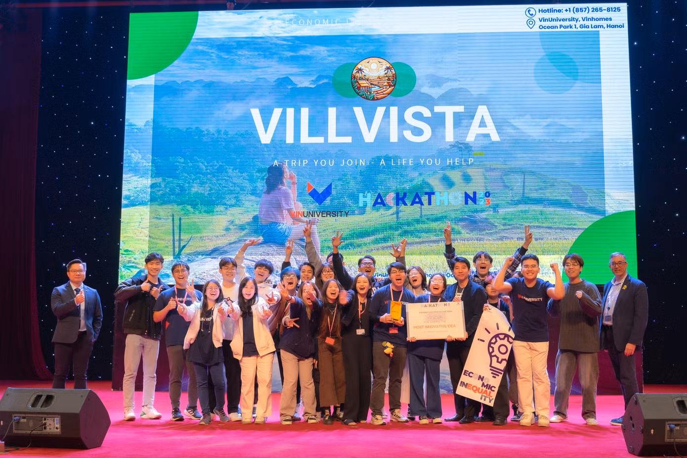 Nhóm Villvista với chiến thắng chung cuộc, vỡ òa trong niềm vui của toàn đội