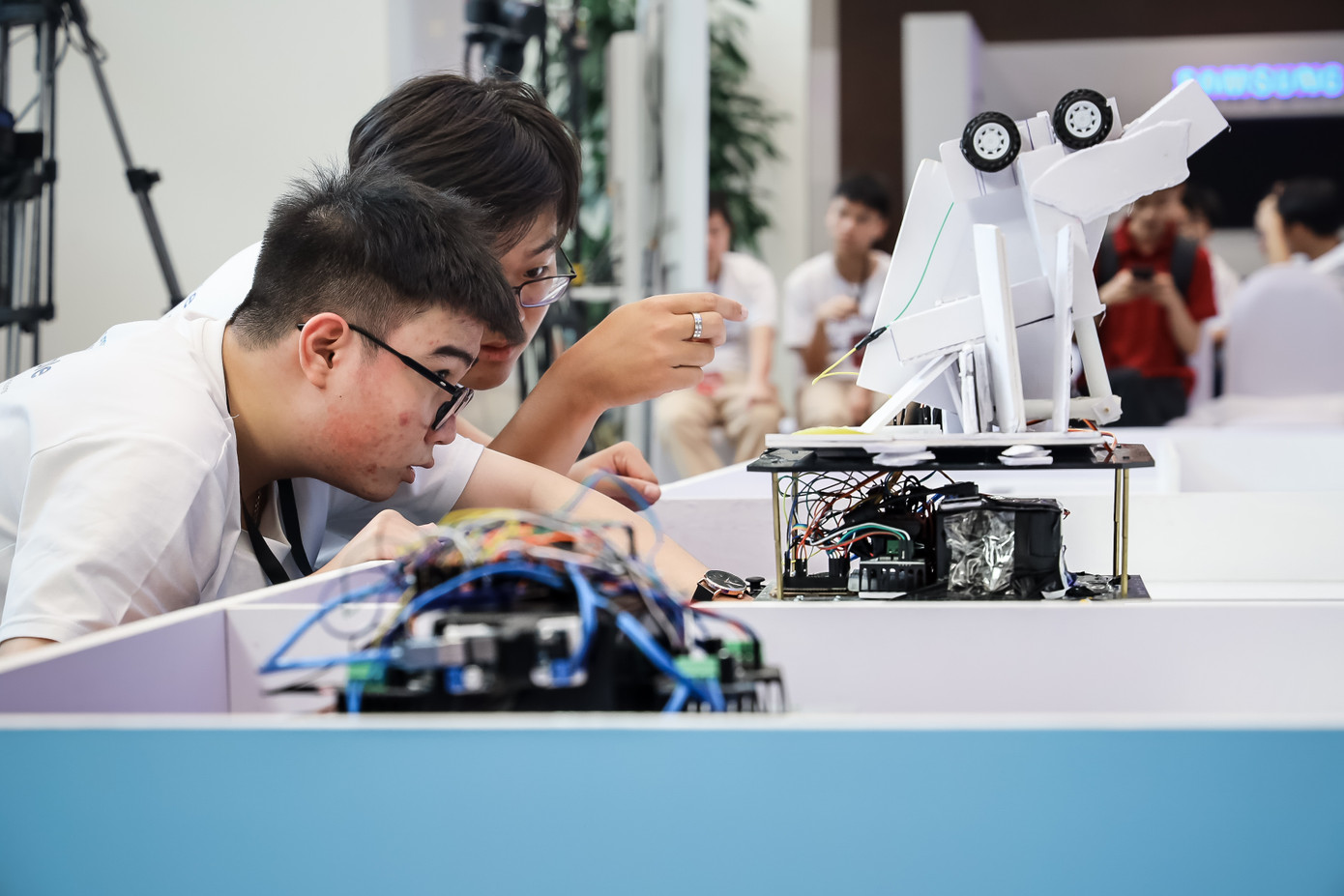 Các học viên được trang bị những kiến thức mới nhất, được cập nhật thường niên theo sự phát triển của thị trường