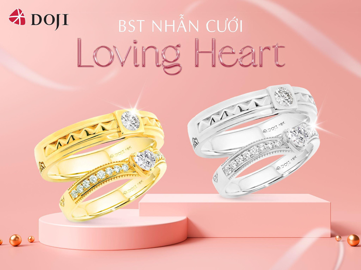 Hai chiếc nhẫn ghép lại thành một bông hồng trọn vẹn trên đai nhẫn