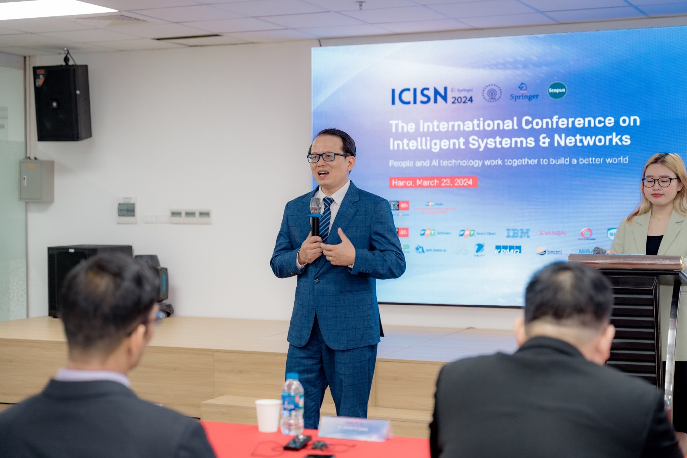 TS. Hoàng Việt Hà phát biểu khai mạc tại ICISN 2024