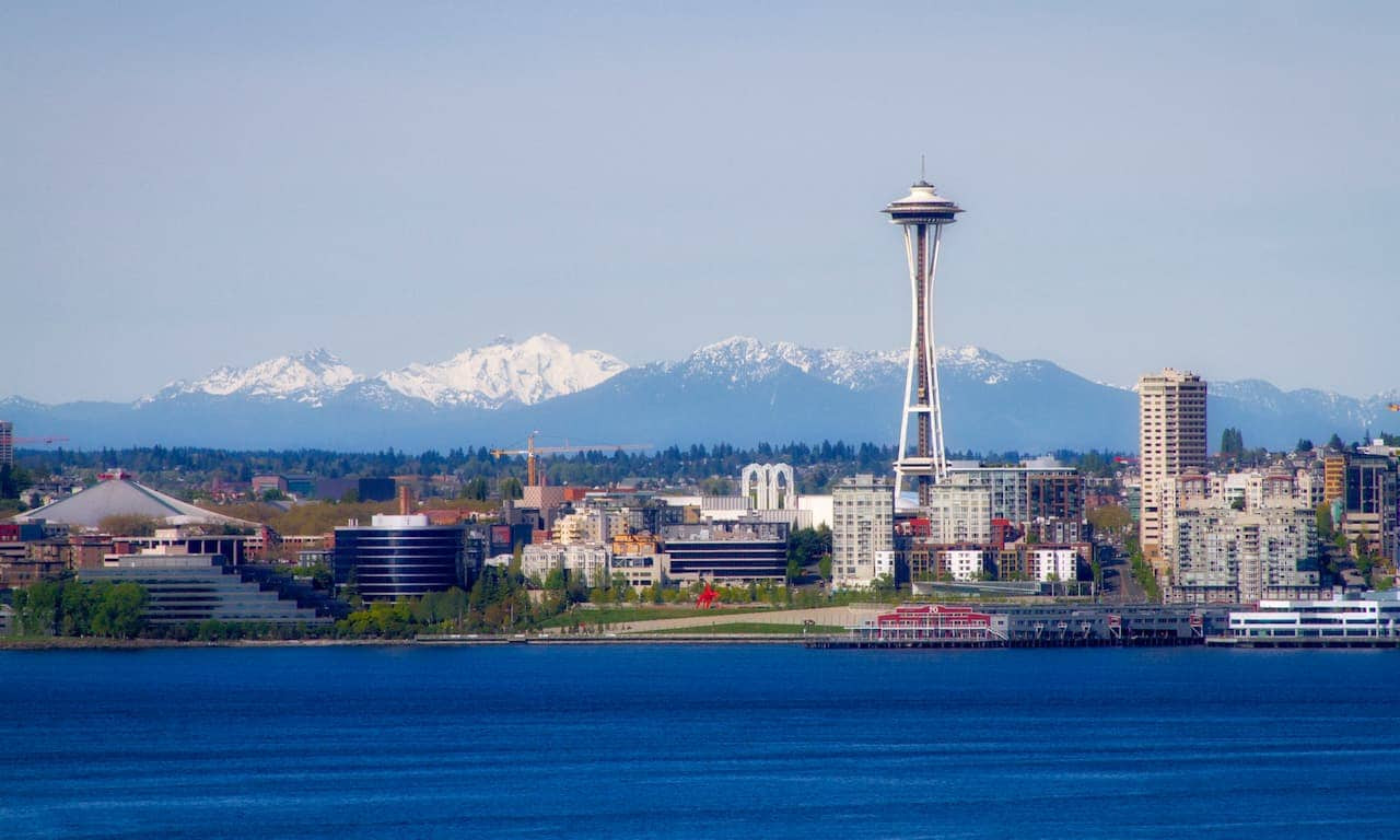 Seattle nằm ở phía Tây của tiểu bang Washington, là thành phố được thiên nhiên ưu ái với nhiều thắng cảnh đẹp